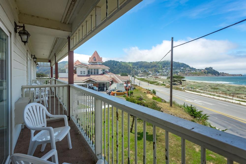 Pacifica Beach Hotel Esterno foto